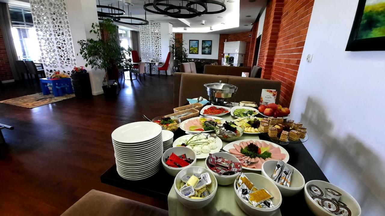 Hotel Weranda Lopuszno Jedle  外观 照片