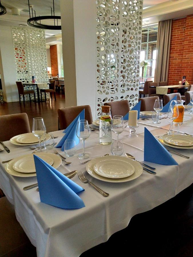 Hotel Weranda Lopuszno Jedle  外观 照片