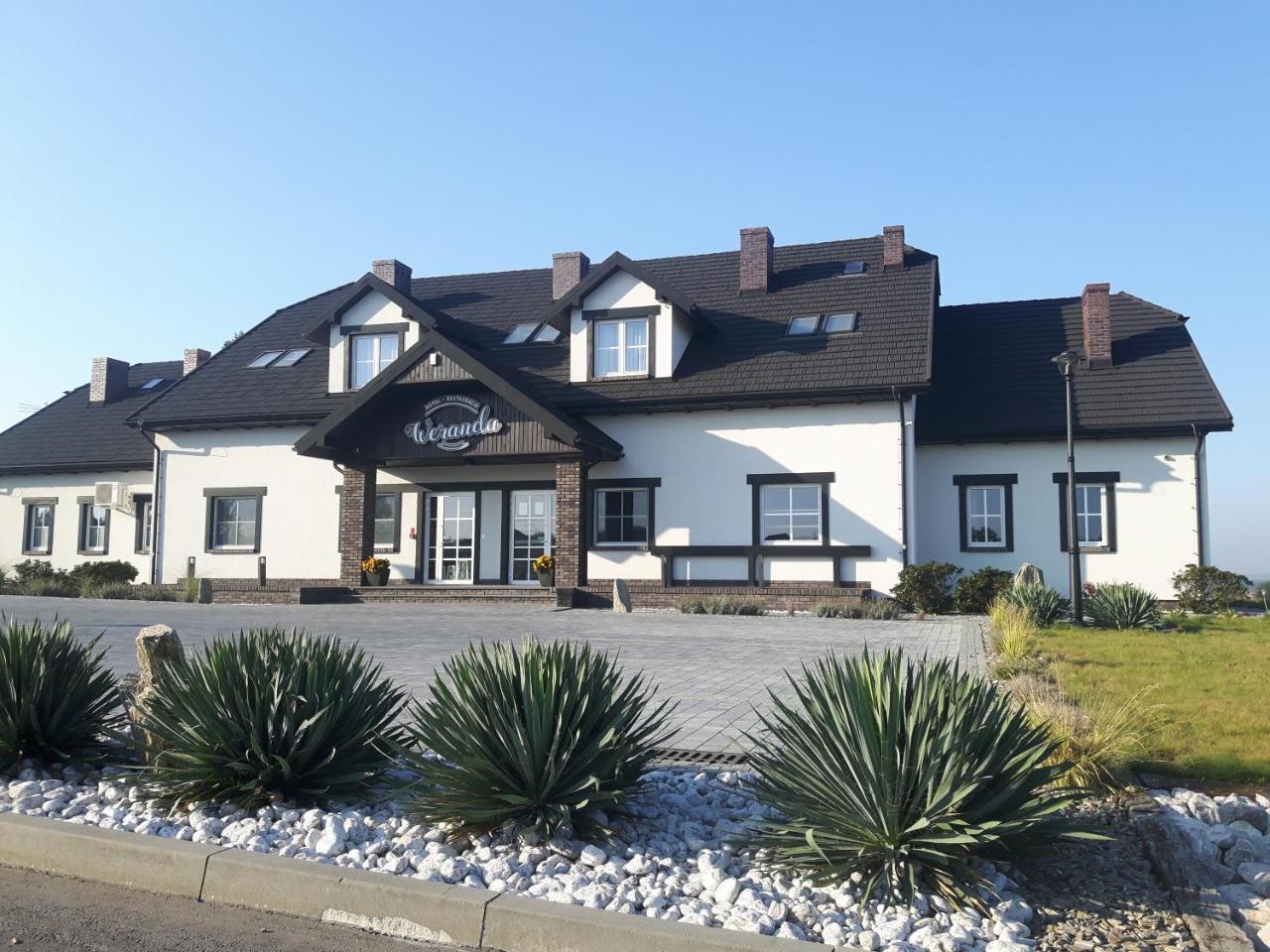 Hotel Weranda Lopuszno Jedle  外观 照片