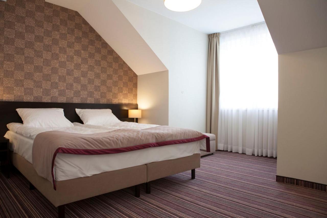 Hotel Weranda Lopuszno Jedle  外观 照片