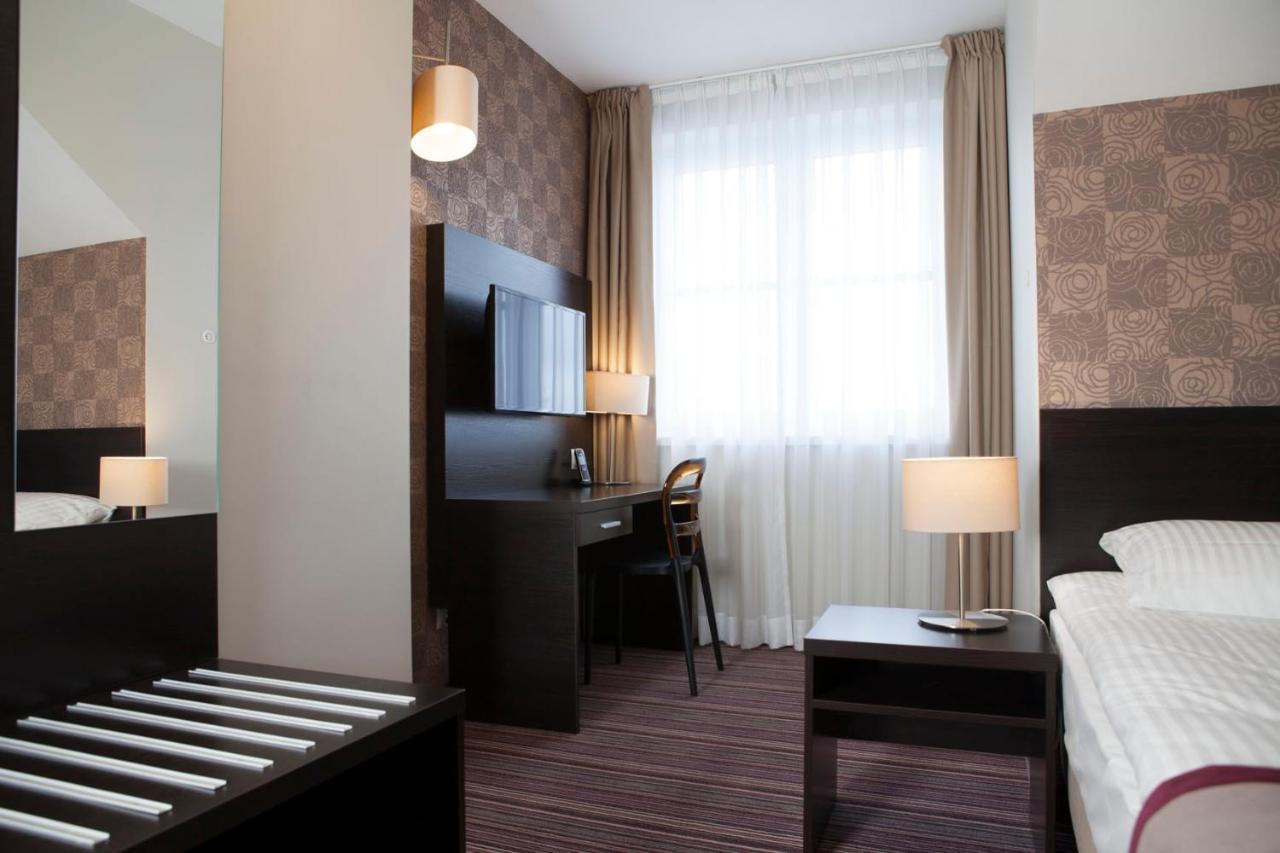 Hotel Weranda Lopuszno Jedle  外观 照片