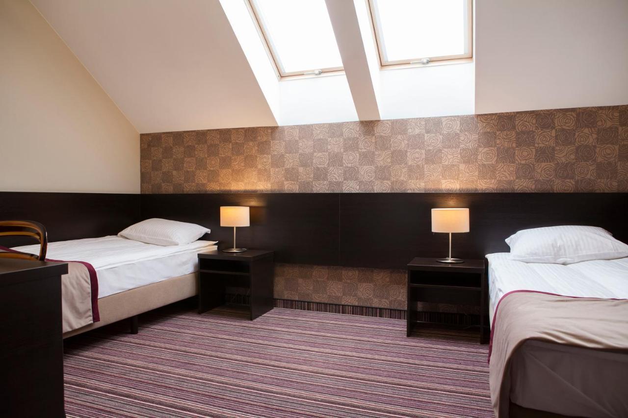 Hotel Weranda Lopuszno Jedle  外观 照片